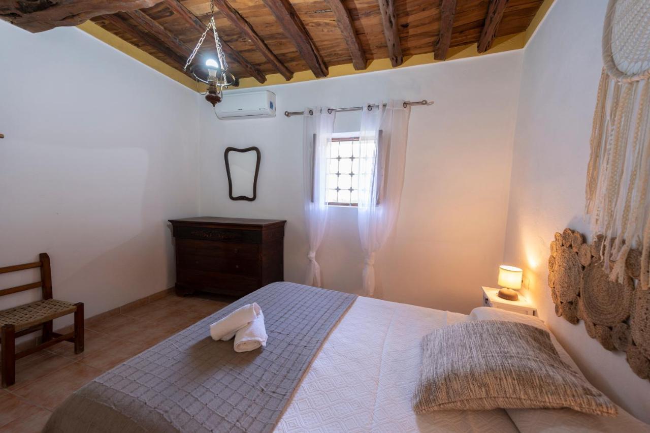 Villa Es Cubells Country & Sea Экстерьер фото